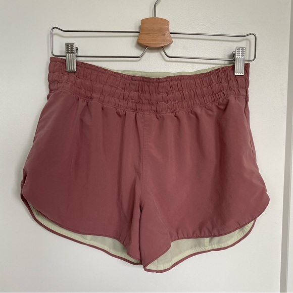 Lululemon Choose a Side reversible short 6 - Picture 5 of 5